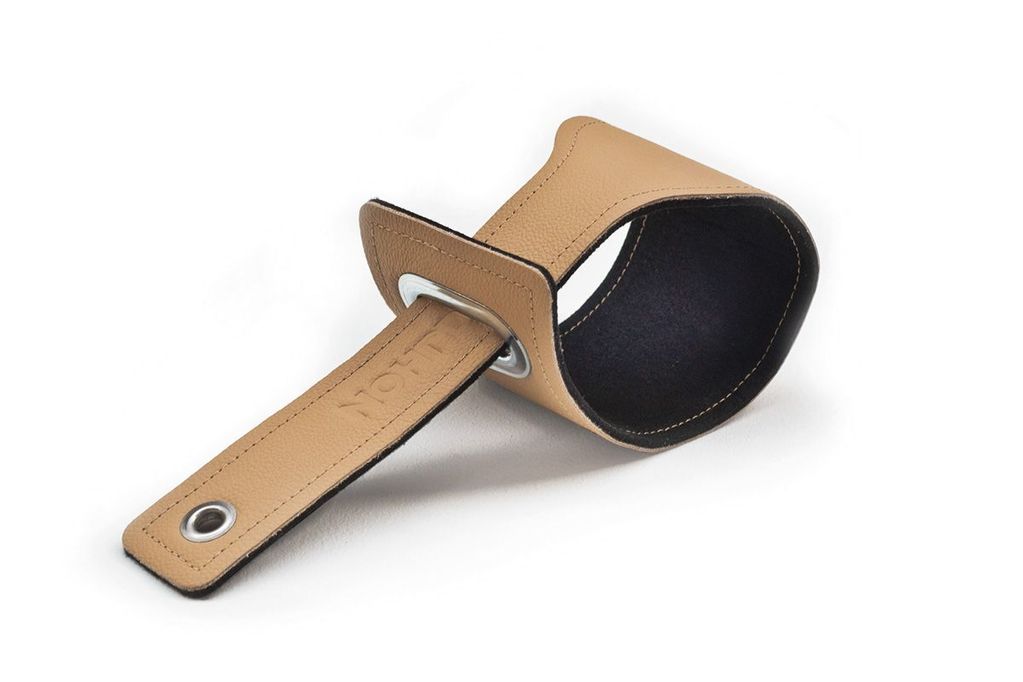 Rowing machine foot 2025 straps
